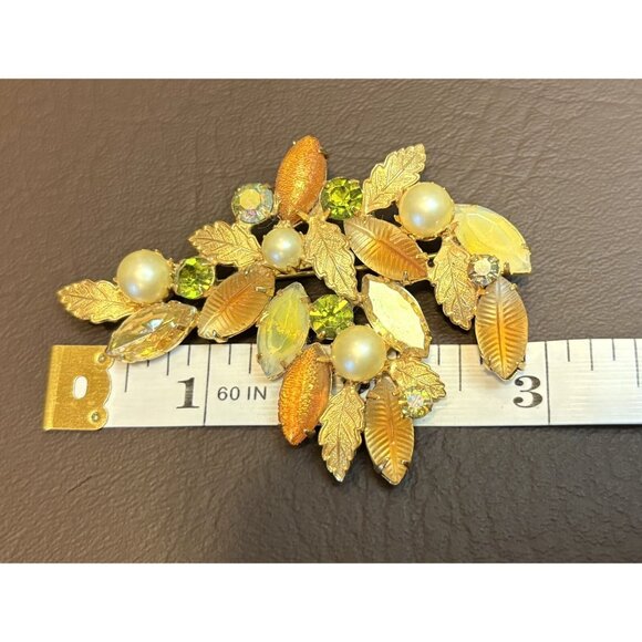 VTG KRAMER UNSIGNED FRUIT SALAD RHINESTONE MOLDED LEAVES FAUX PEARL BROOCH PIN - Picture 9 of 10